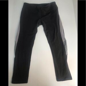 Splits59 Purple Mauve Reflective‎ Cropped Leggings size Medium